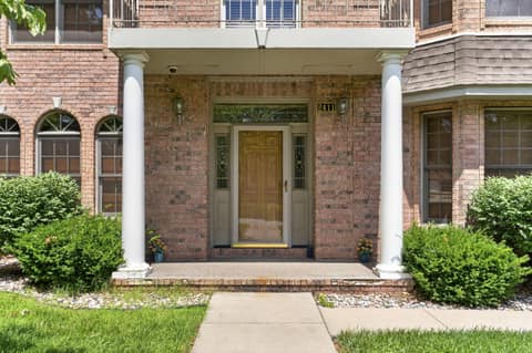 3-web-or-mls-DSC09300 at 2411 W Dearborn Street, Springfield, MO 65807