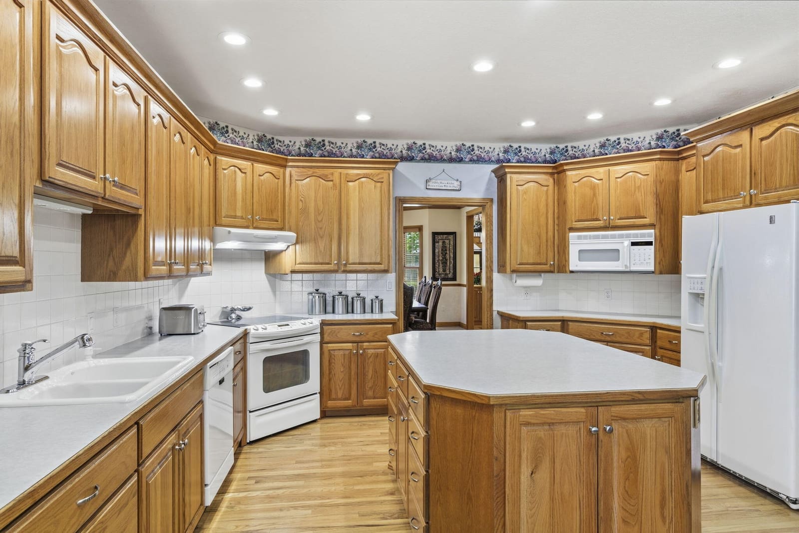14-web-or-mls-DSC05831 at 2411 W Dearborn Street, Springfield, MO 65807