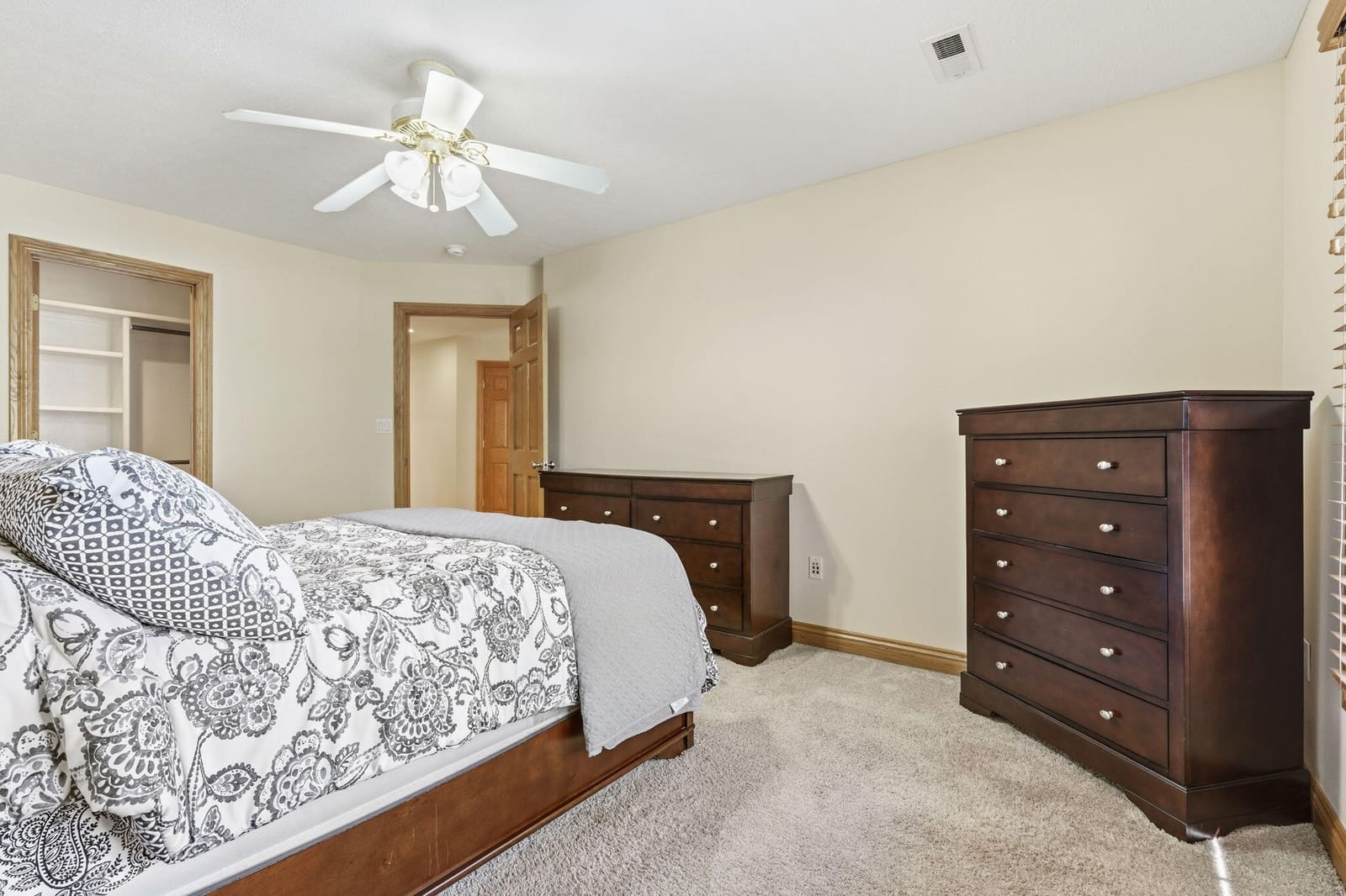 42-web-or-mls-DSC05972 at 2411 W Dearborn Street, Springfield, MO 65807