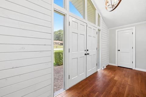 04-Camorene_001 at 1050 E Camorene Street, Springfield, MO 65803