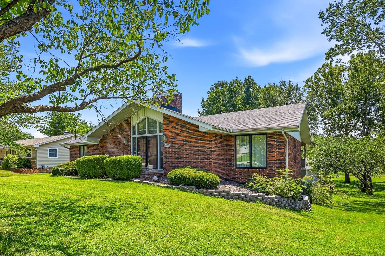 3-Camorene_II_001 at 1050 E Camorene Street, Springfield, MO 65803