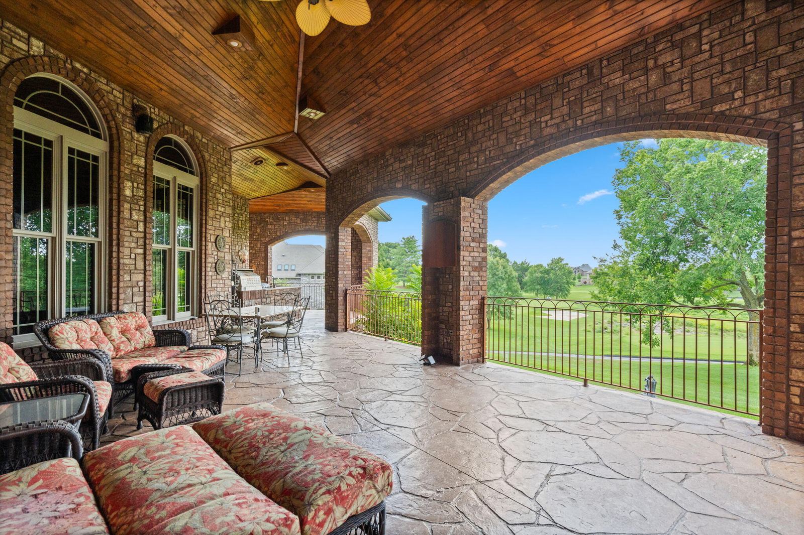 20-web-or-mls-DSC06344 at 3936 E Glen Abbey Drive, Springfield, MO 65809