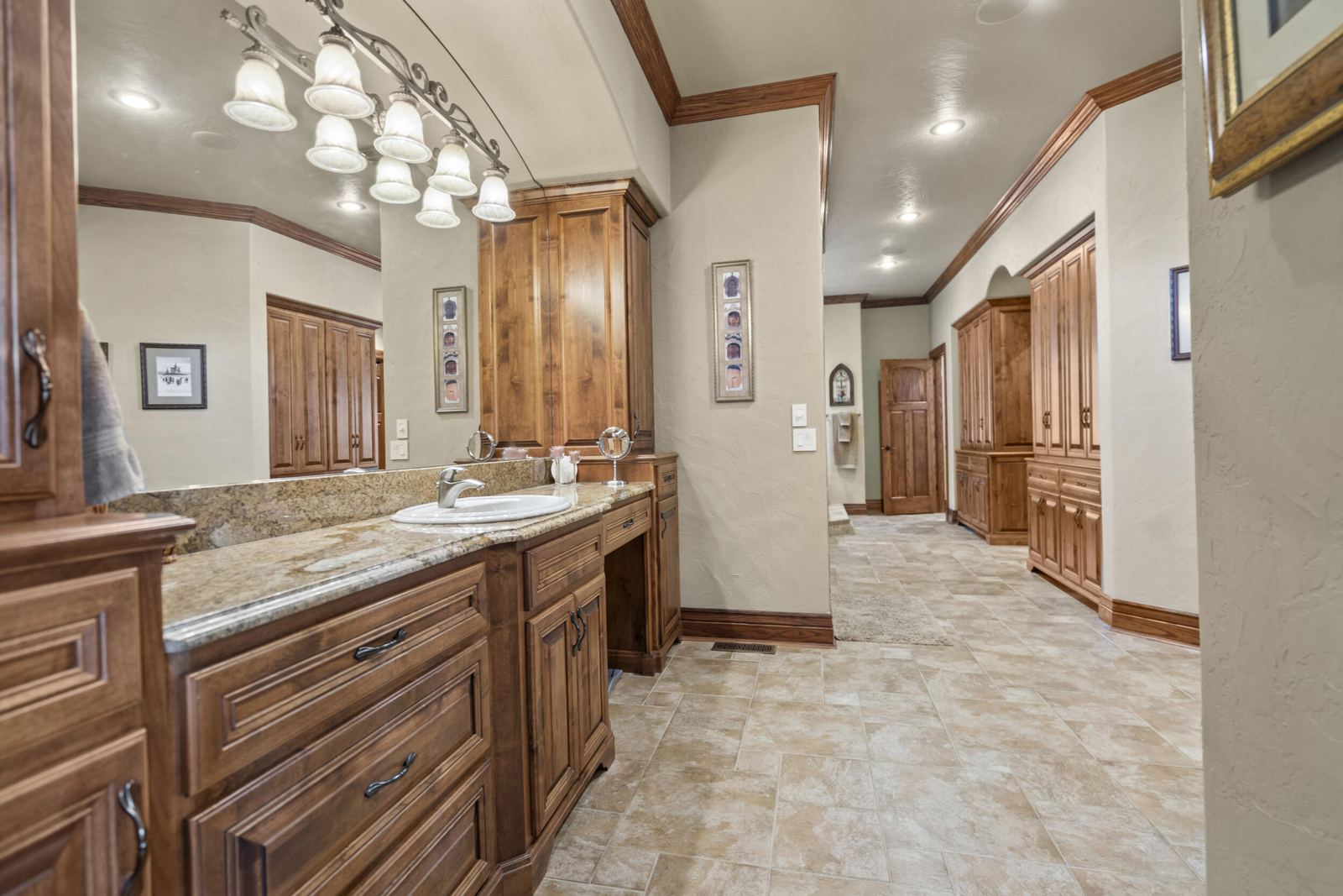28_dsc05073 at 3936 E Glen Abbey Drive, Springfield, MO 65809