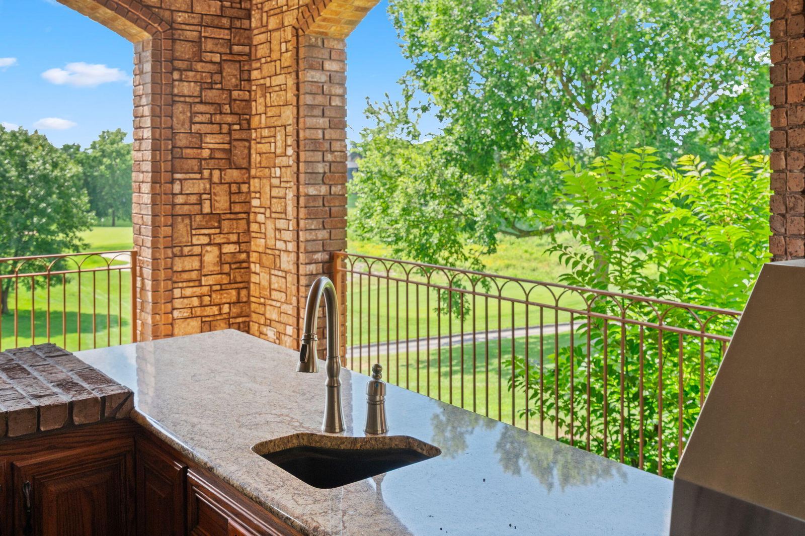 29-web-or-mls-DSC06378 at 3936 E Glen Abbey Drive, Springfield, MO 65809