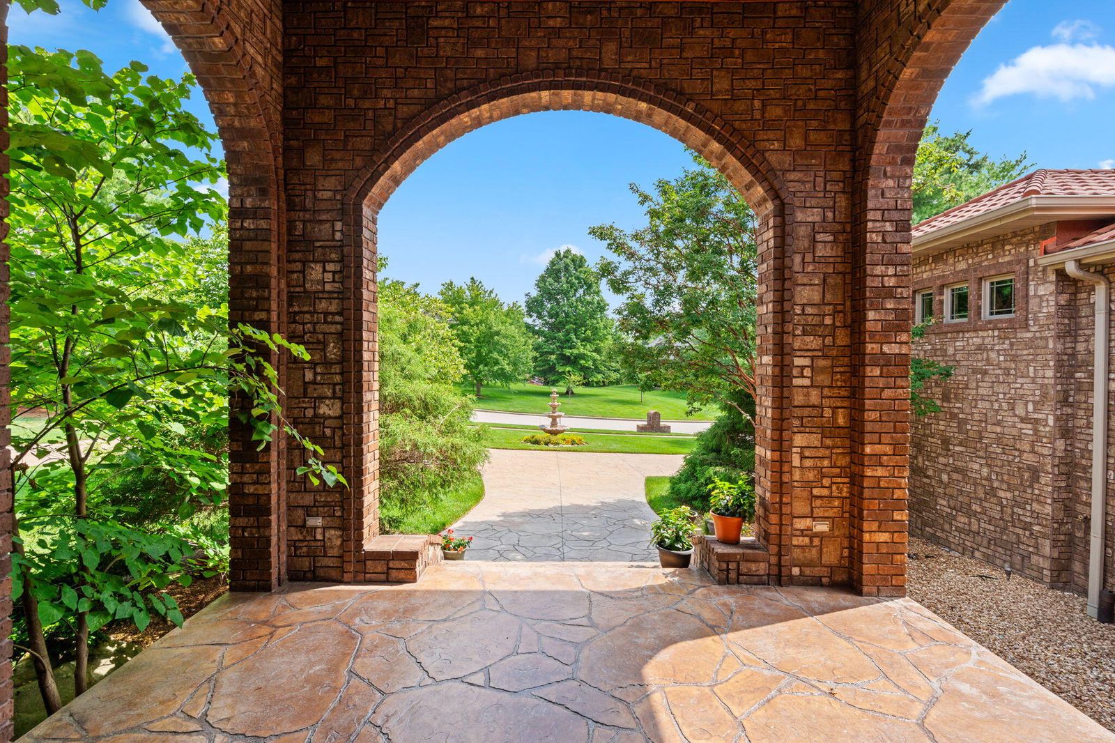 14-web-or-mls-DSC06290 at 3936 E Glen Abbey Drive, Springfield, MO 65809