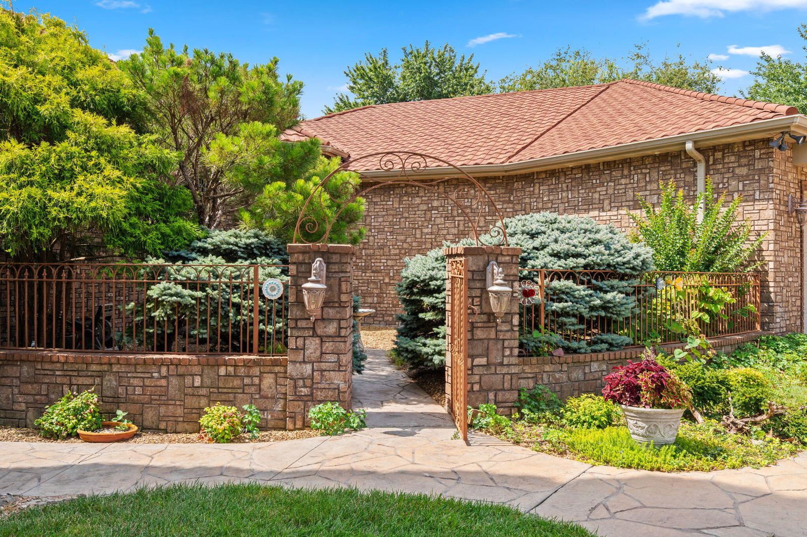 15-web-or-mls-DSC06292 at 3936 E Glen Abbey Drive, Springfield, MO 65809