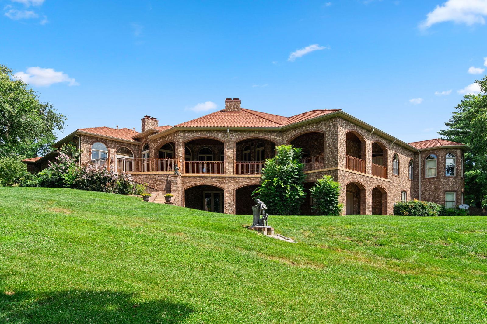 42-web-or-mls-DSC06308 at 3936 E Glen Abbey Drive, Springfield, MO 65809