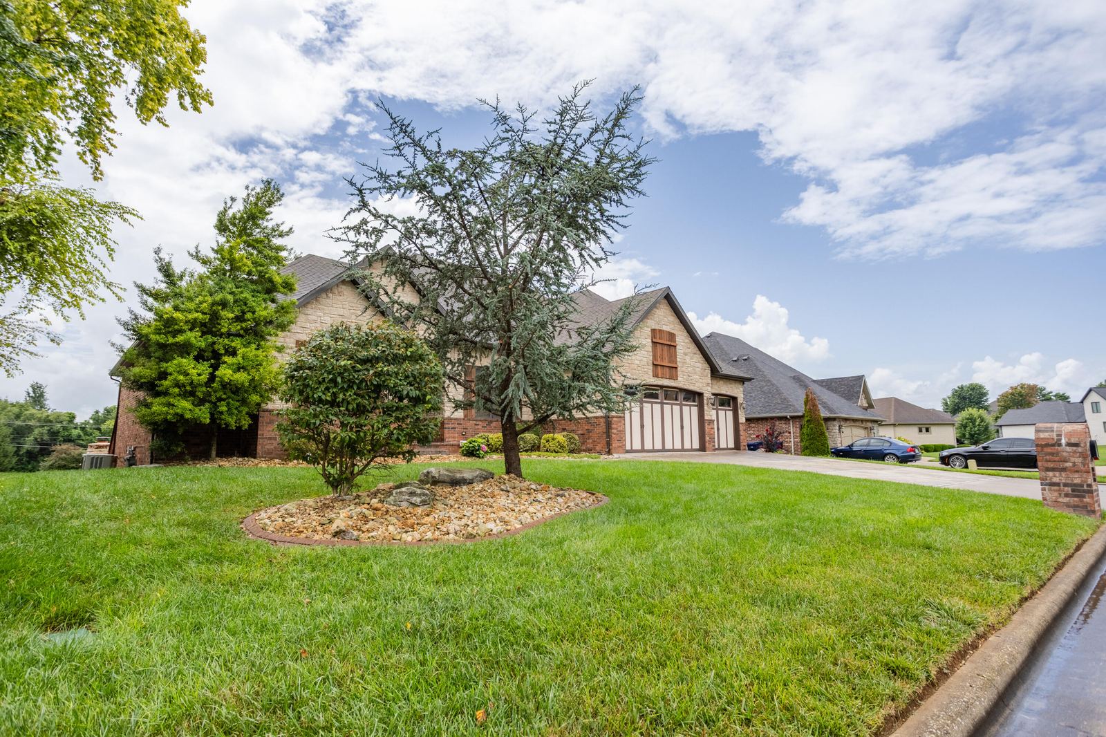 2818CherryBark-3 at 2818 E Cherrybark Street, Springfield, MO 65804