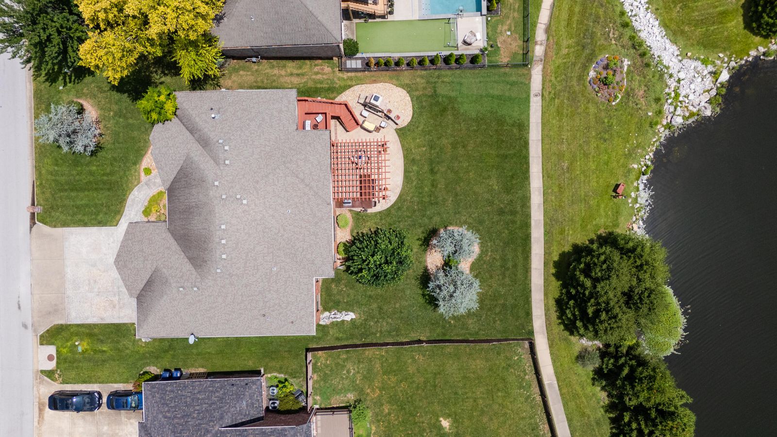 Drone-4 at 2818 E Cherrybark Street, Springfield, MO 65804