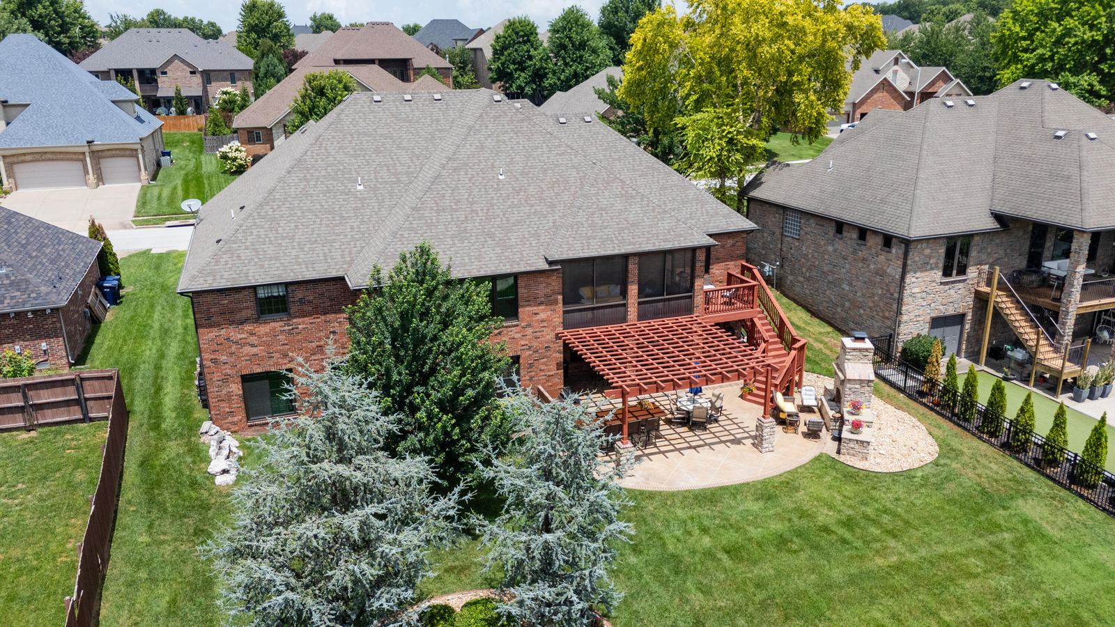 Drone-5 at 2818 E Cherrybark Street, Springfield, MO 65804