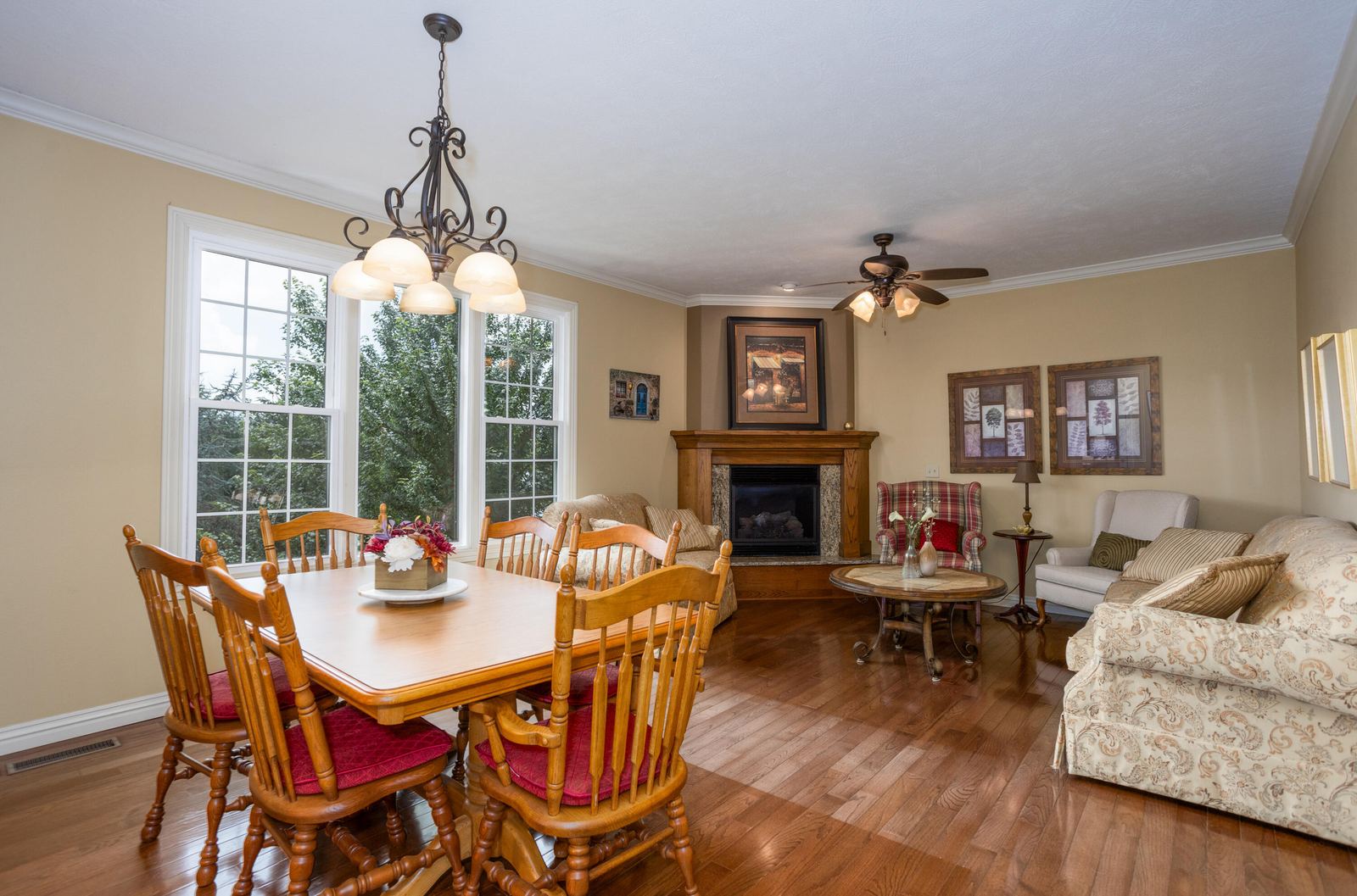 2818CherryBark-23 at 2818 E Cherrybark Street, Springfield, MO 65804