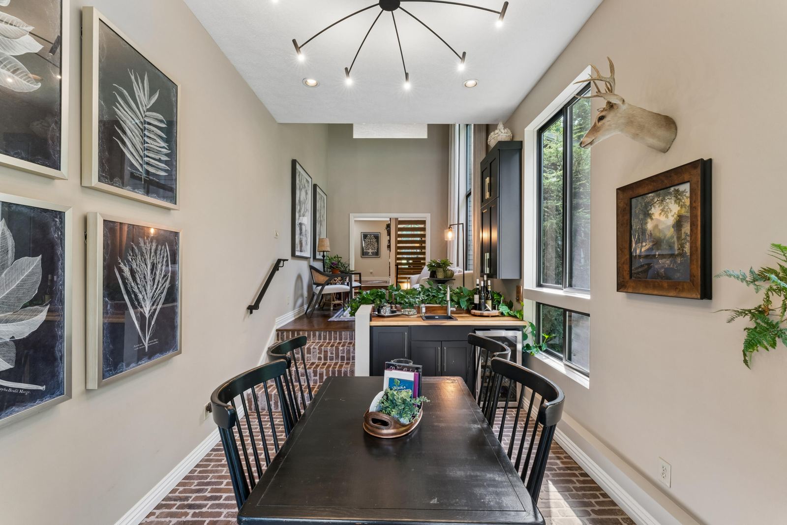 Wine room at 4550 E Bannister Road, Springfield, MO 65809