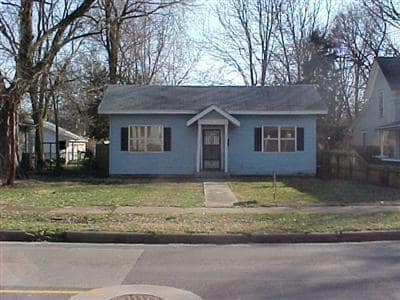 Front of 1116 W Mount Vernon Street, Springfield, MO 65806