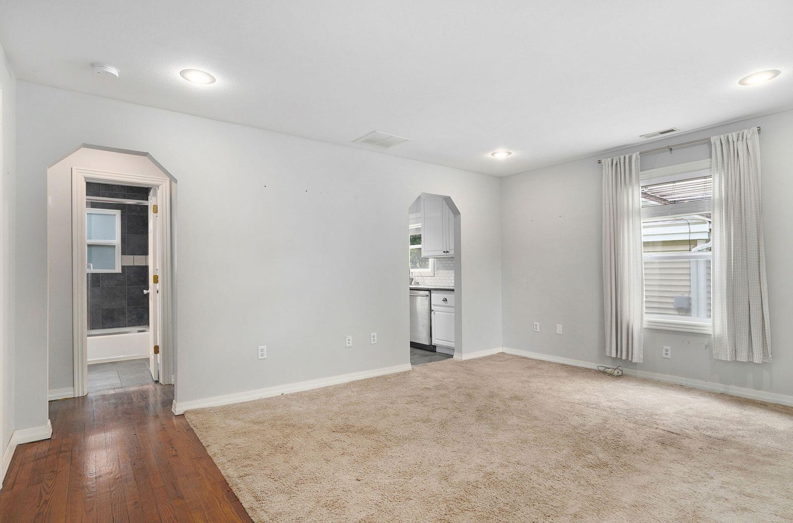 1210 S Pennsylvania Ave-4 at 1210 S Pennsylvania Avenue, Springfield, MO 65807