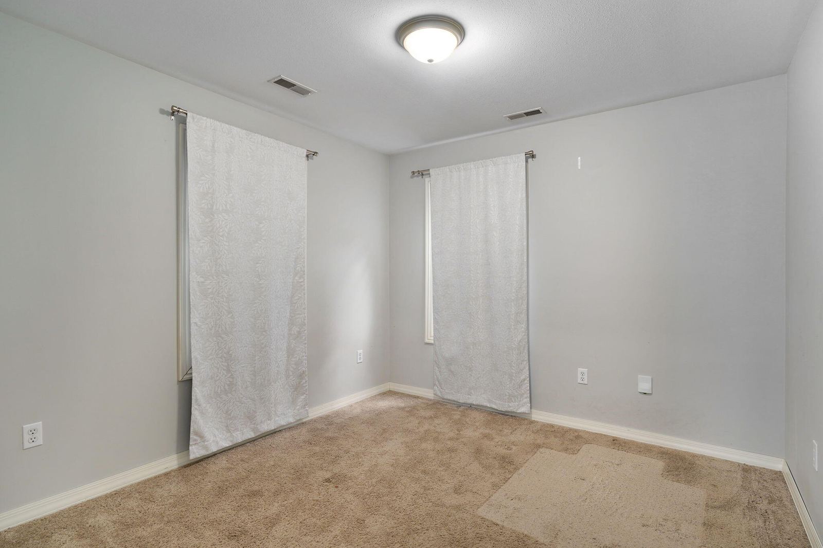 1210 S Pennsylvania Ave-12 at 1210 S Pennsylvania Avenue, Springfield, MO 65807
