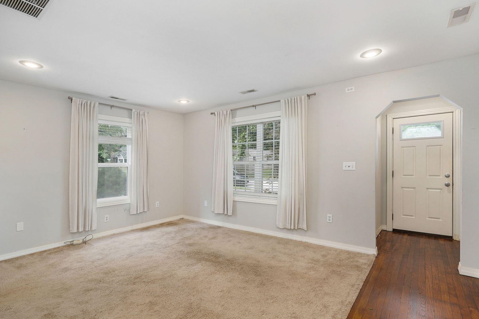 1210 S Pennsylvania Ave-5 at 1210 S Pennsylvania Avenue, Springfield, MO 65807