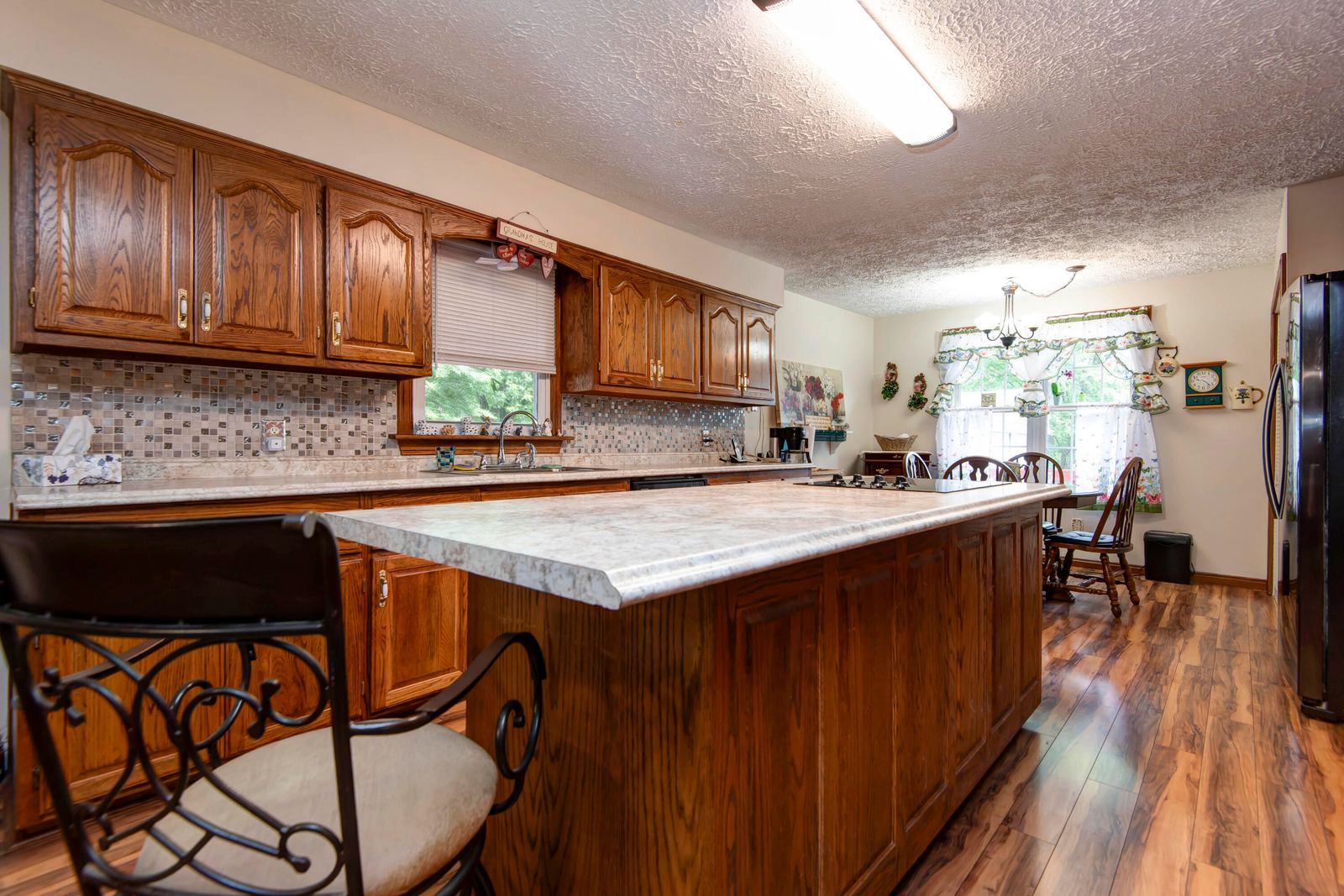 Kitchen at 2369 N Farm Road 101, Springfield, MO 65802