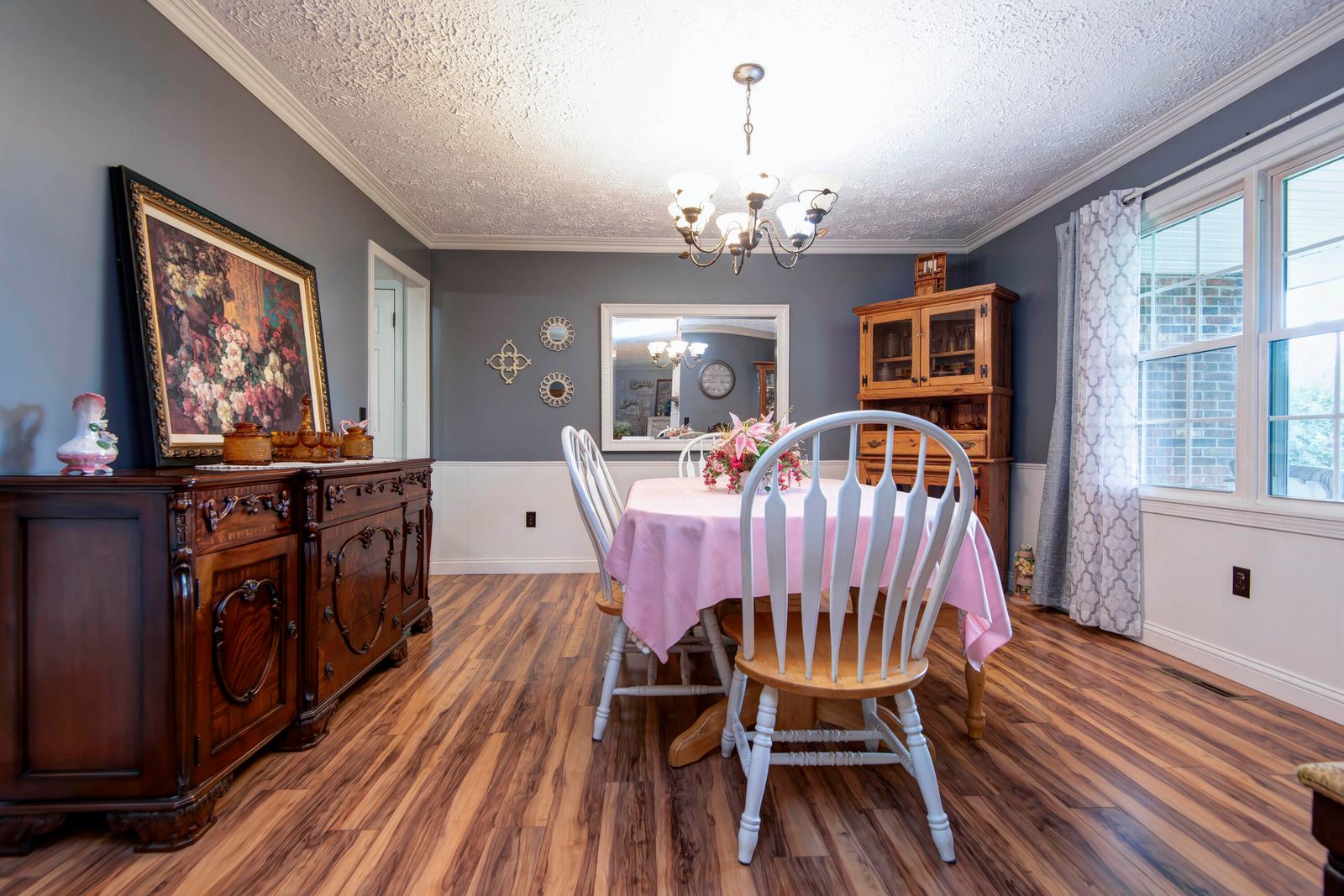 Formal Dining Room at 2369 N Farm Road 101, Springfield, MO 65802