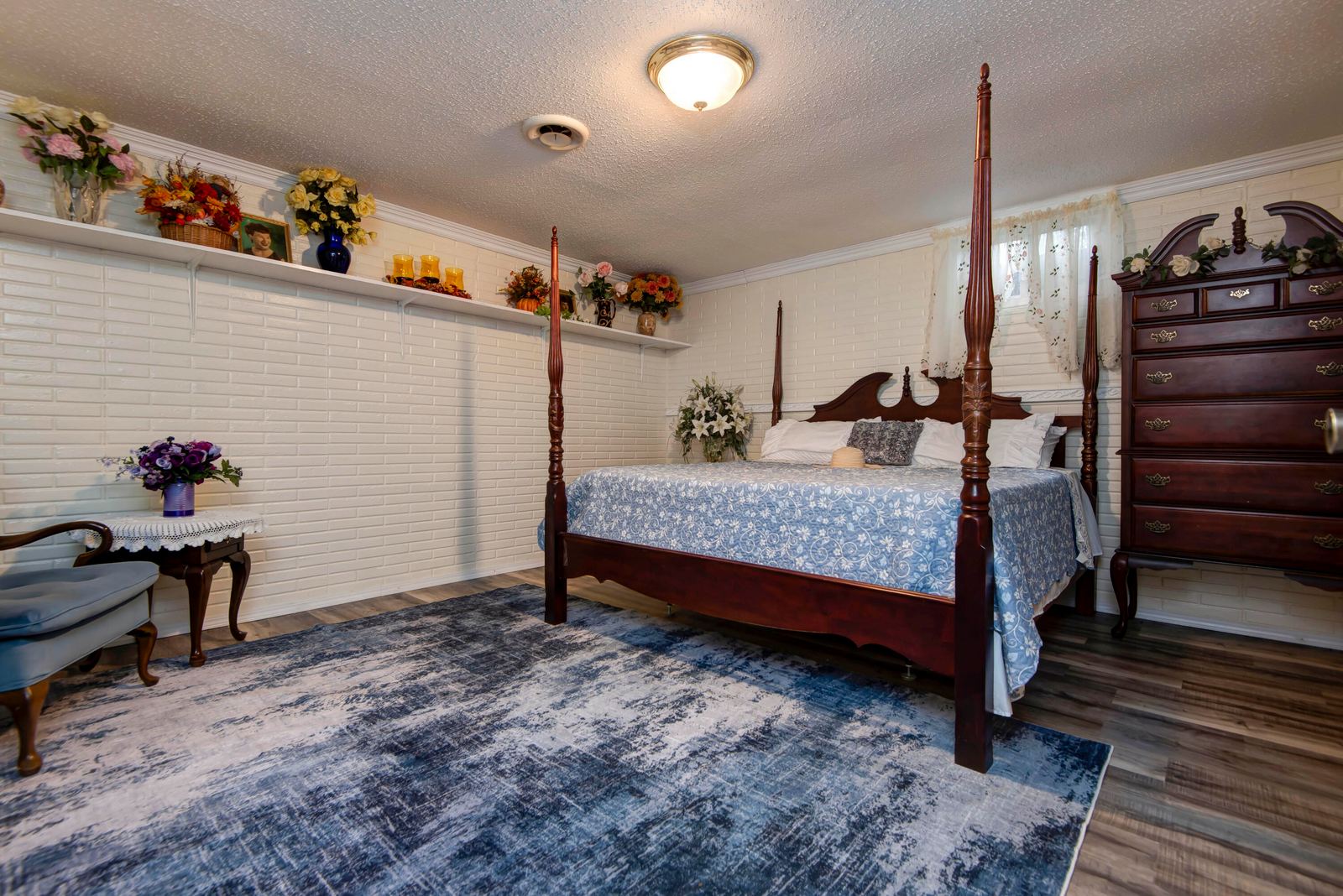 Downstairs Room at 2369 N Farm Road 101, Springfield, MO 65802