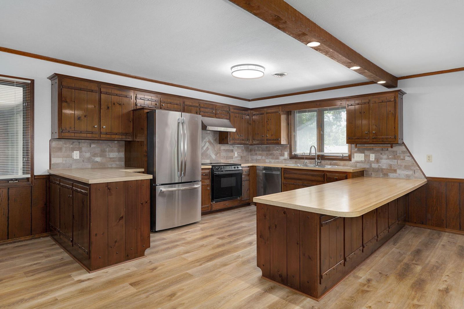 Custom Kitchen with Breakfast Bar at 1214 W Beverly Hills Drive, Springfield, MO 65803