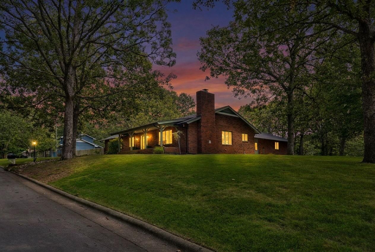 Beverly Hills Estates at 1214 W Beverly Hills Drive, Springfield, MO 65803