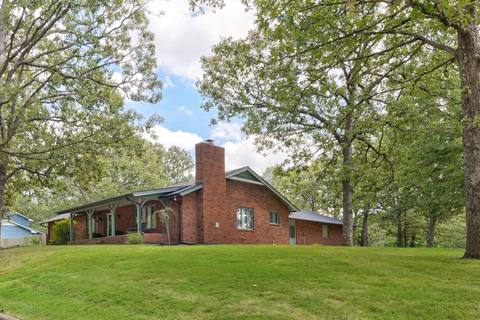 Beverly Hills Estates at 1214 W Beverly Hills Drive, Springfield, MO 65803