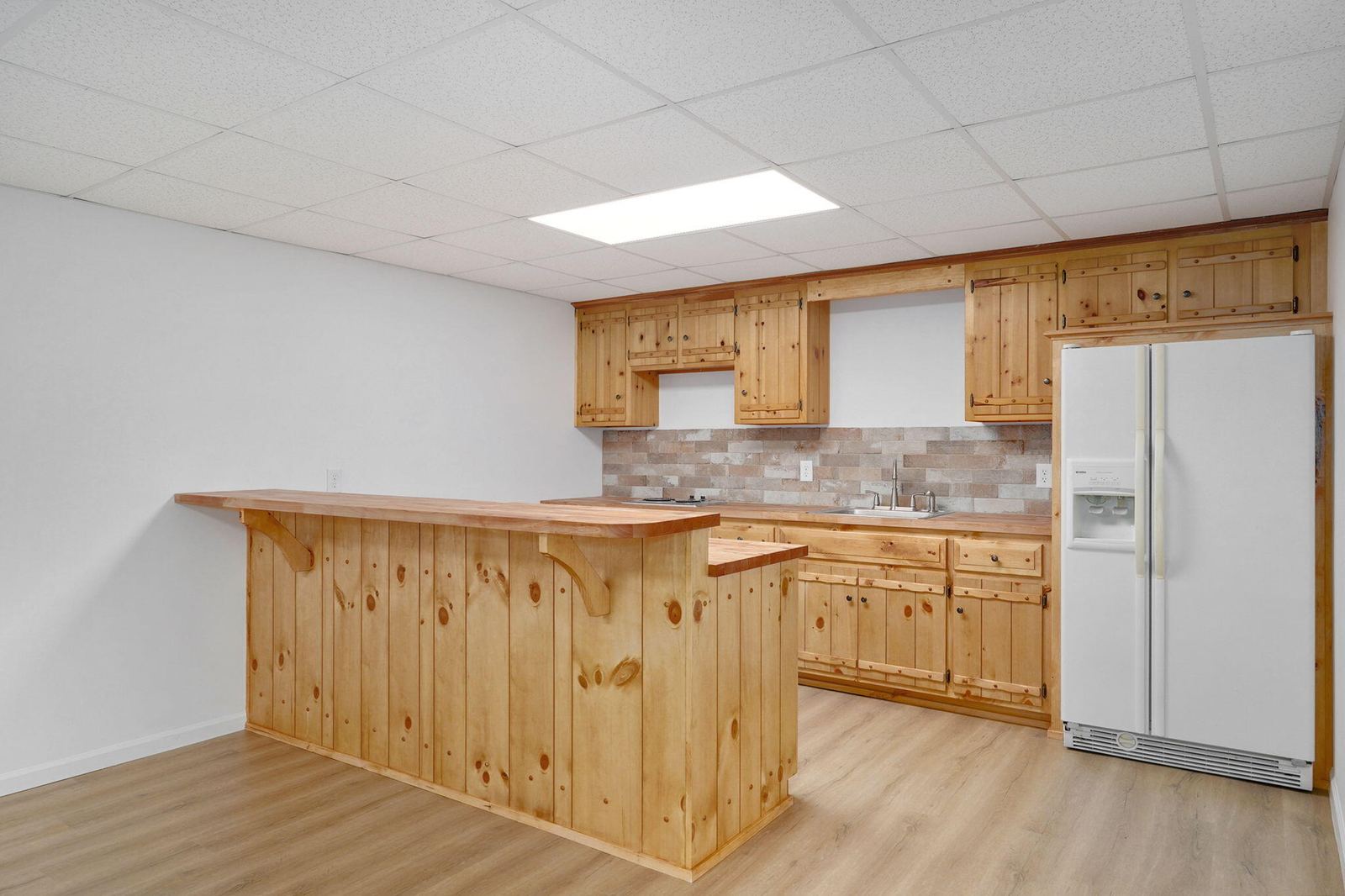 Custom Crafted Cabinetry at 1214 W Beverly Hills Drive, Springfield, MO 65803