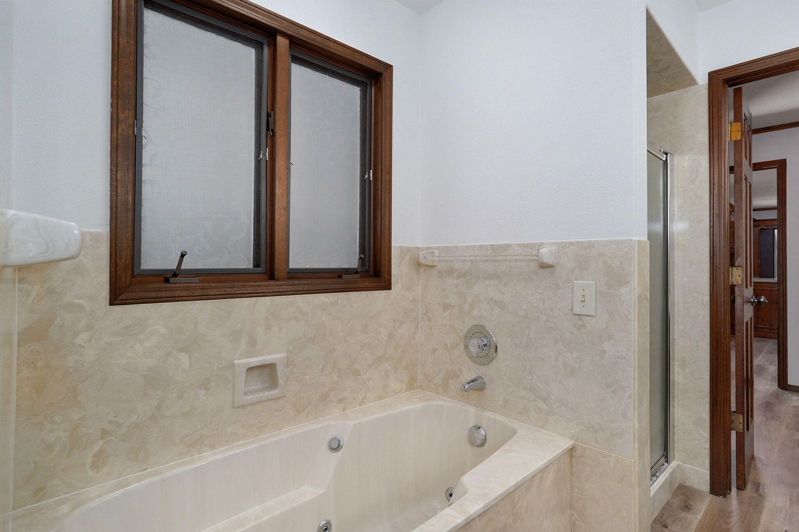 Cultured Marble Bath and Shower at 1214 W Beverly Hills Drive, Springfield, MO 65803
