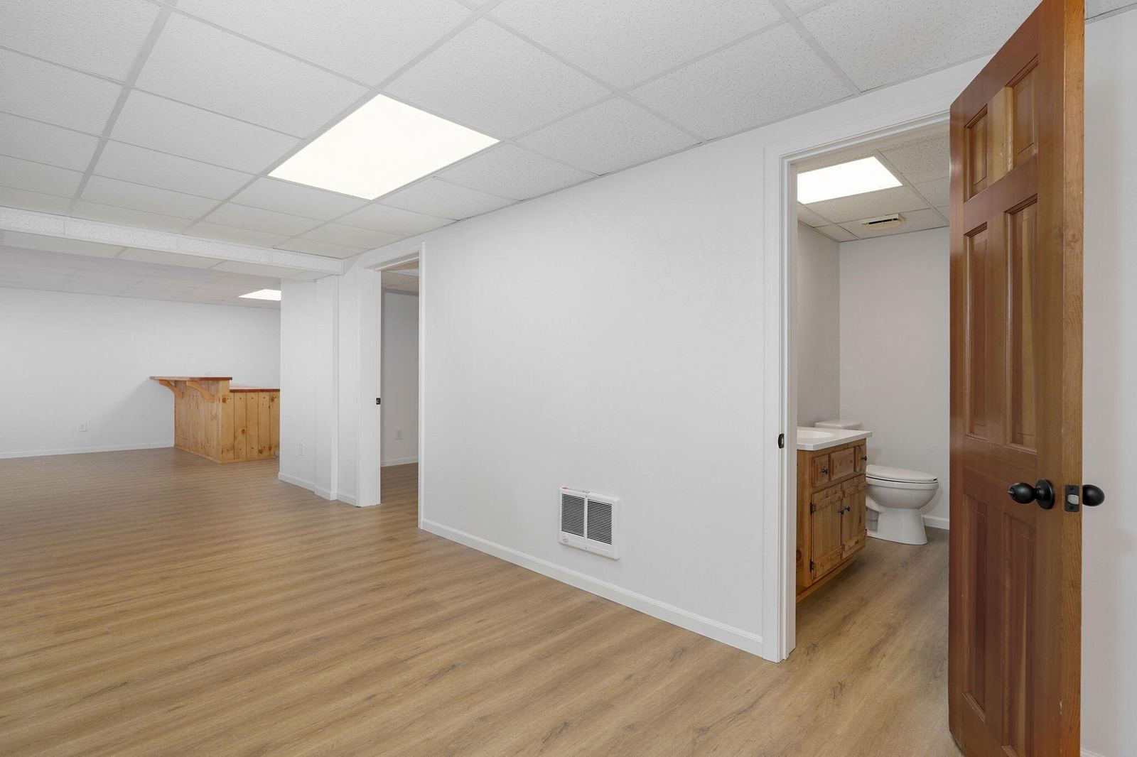 Finished Basement at 1214 W Beverly Hills Drive, Springfield, MO 65803