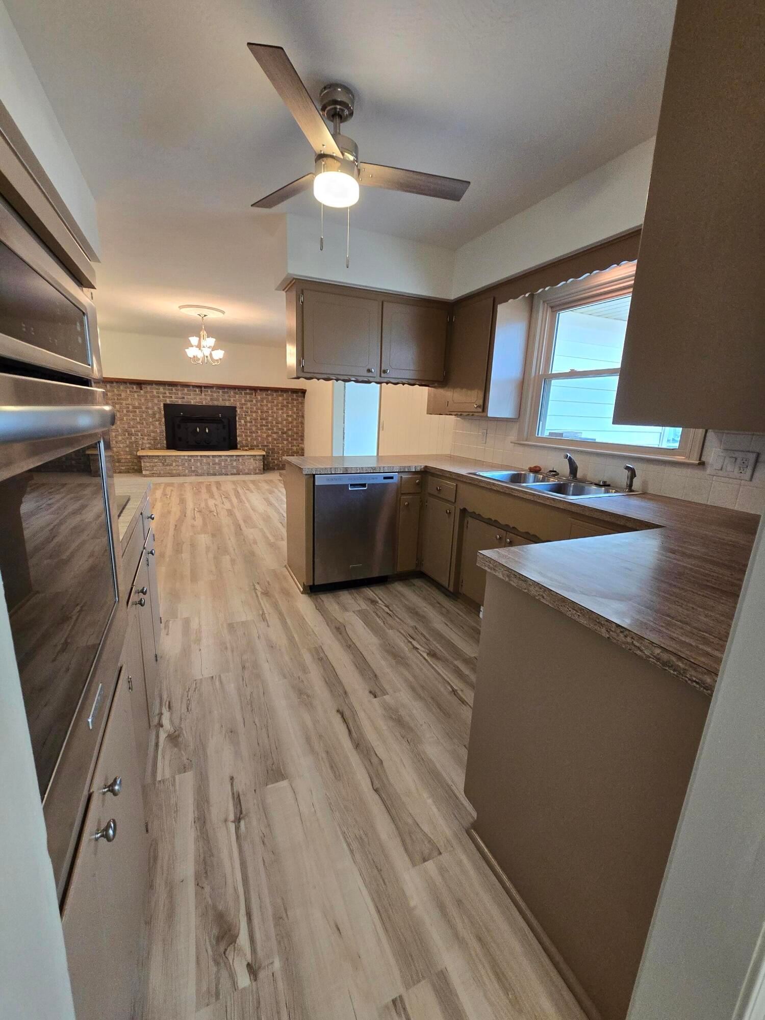 20251211_142339 at 4321 S Ridgecrest Drive, Springfield, MO 65810