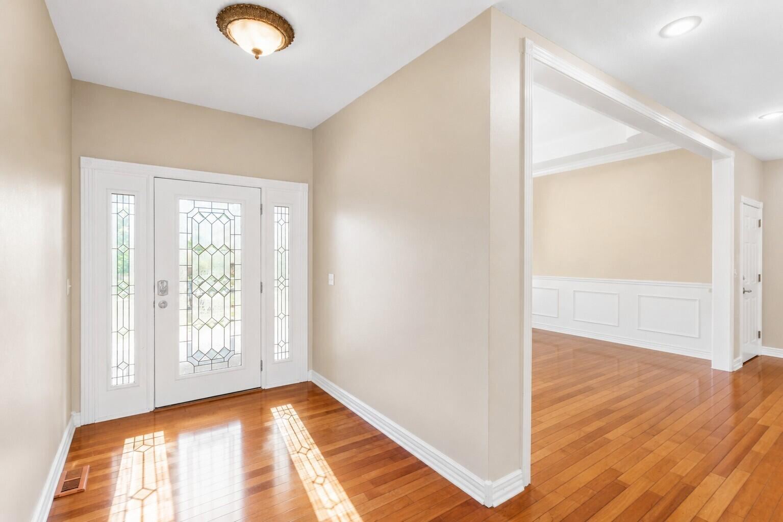 14) 74743-6a613e14e733e at 3702 E Dartmoor Court, Springfield, MO 65802