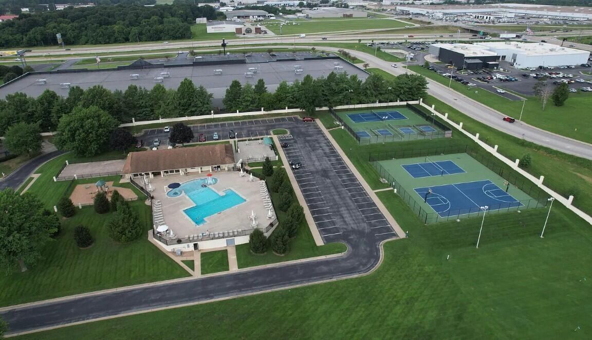 24) 74743-6a613e14e525b at 3702 E Dartmoor Court, Springfield, MO 65802
