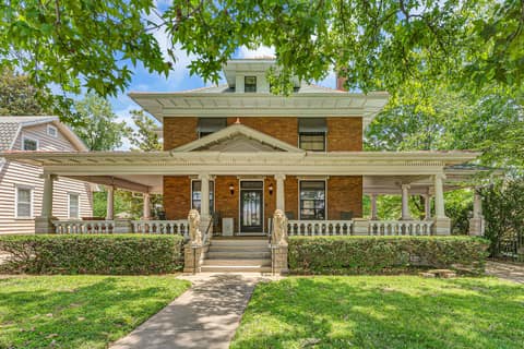 Front of 1414 N Benton Avenue, Springfield, MO 65802