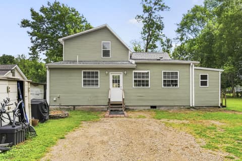 Front of 1911 N Benton Avenue, Springfield, MO 65803
