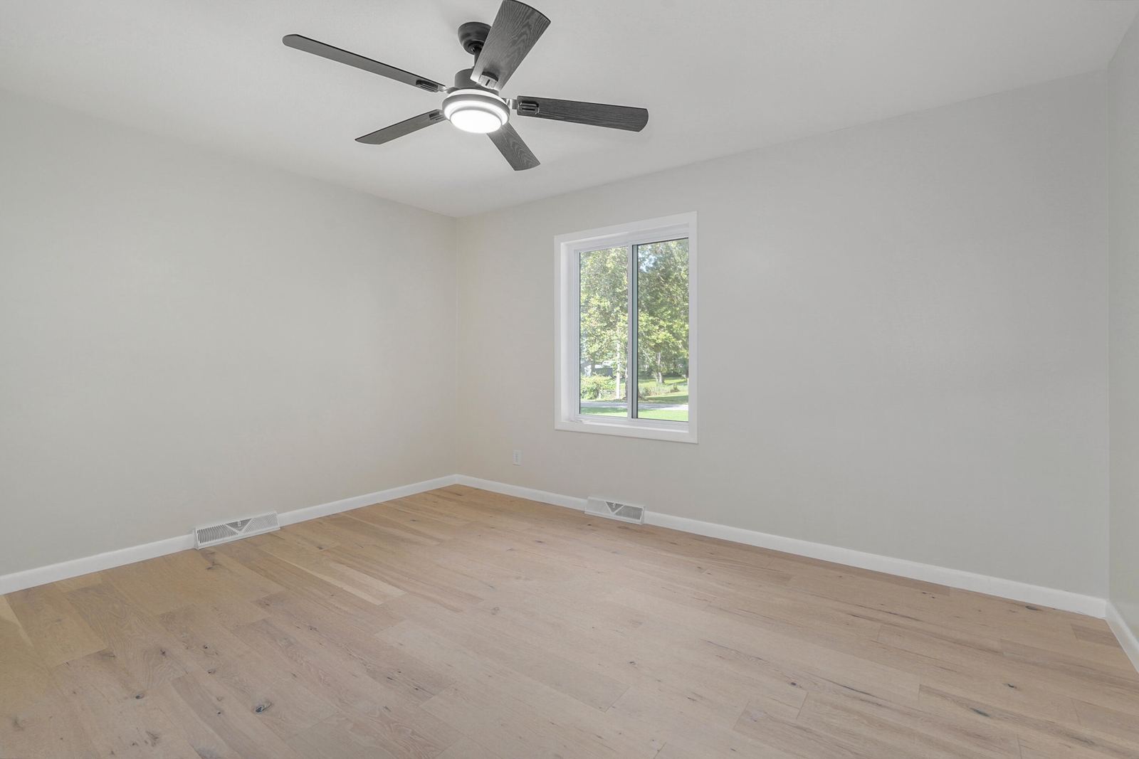 5754 S Fair Oak Rd-28 at 5754 S Fair Oak Road, Springfield, MO 65810