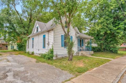 521 W Harrison St-3 at 521 W Harrison Street, Springfield, MO 65806