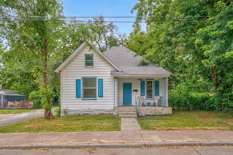 Front of 521 W Harrison Street, Springfield, MO 65806