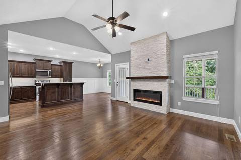 7-web-or-mls-20260723-20260723-DSC07802 at 831 N Grapevine Road, Springfield, MO 65802