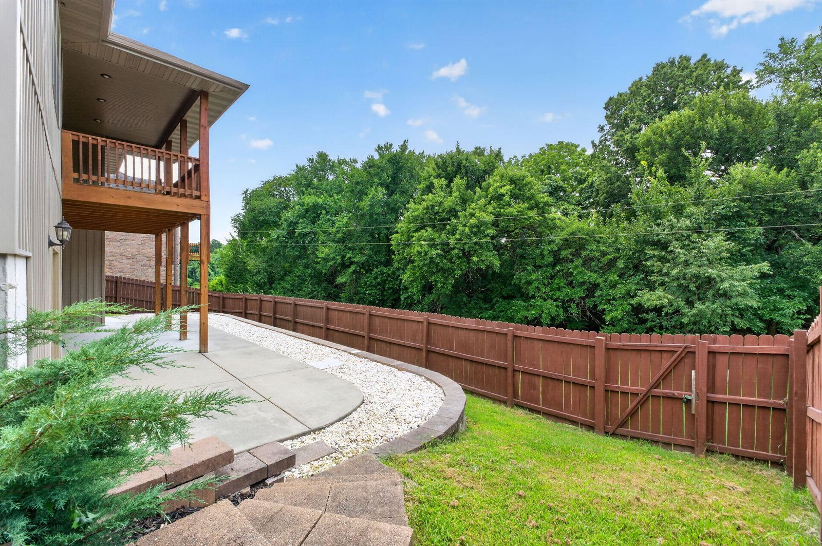 IMG_1802 at 831 N Grapevine Road, Springfield, MO 65802