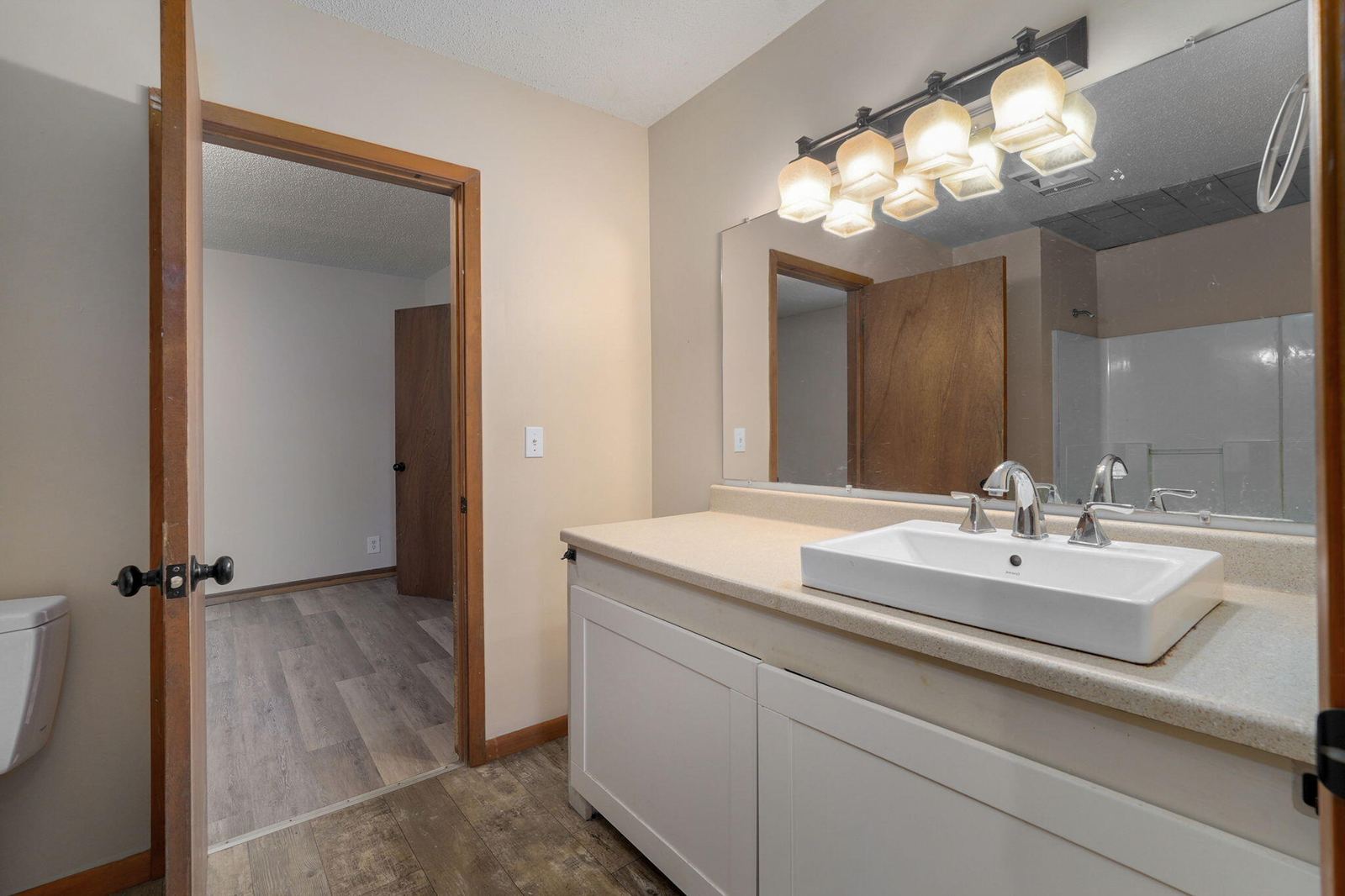 1038 S Stewart Ave-16 at 1038 S Stewart Avenue, Springfield, MO 65804