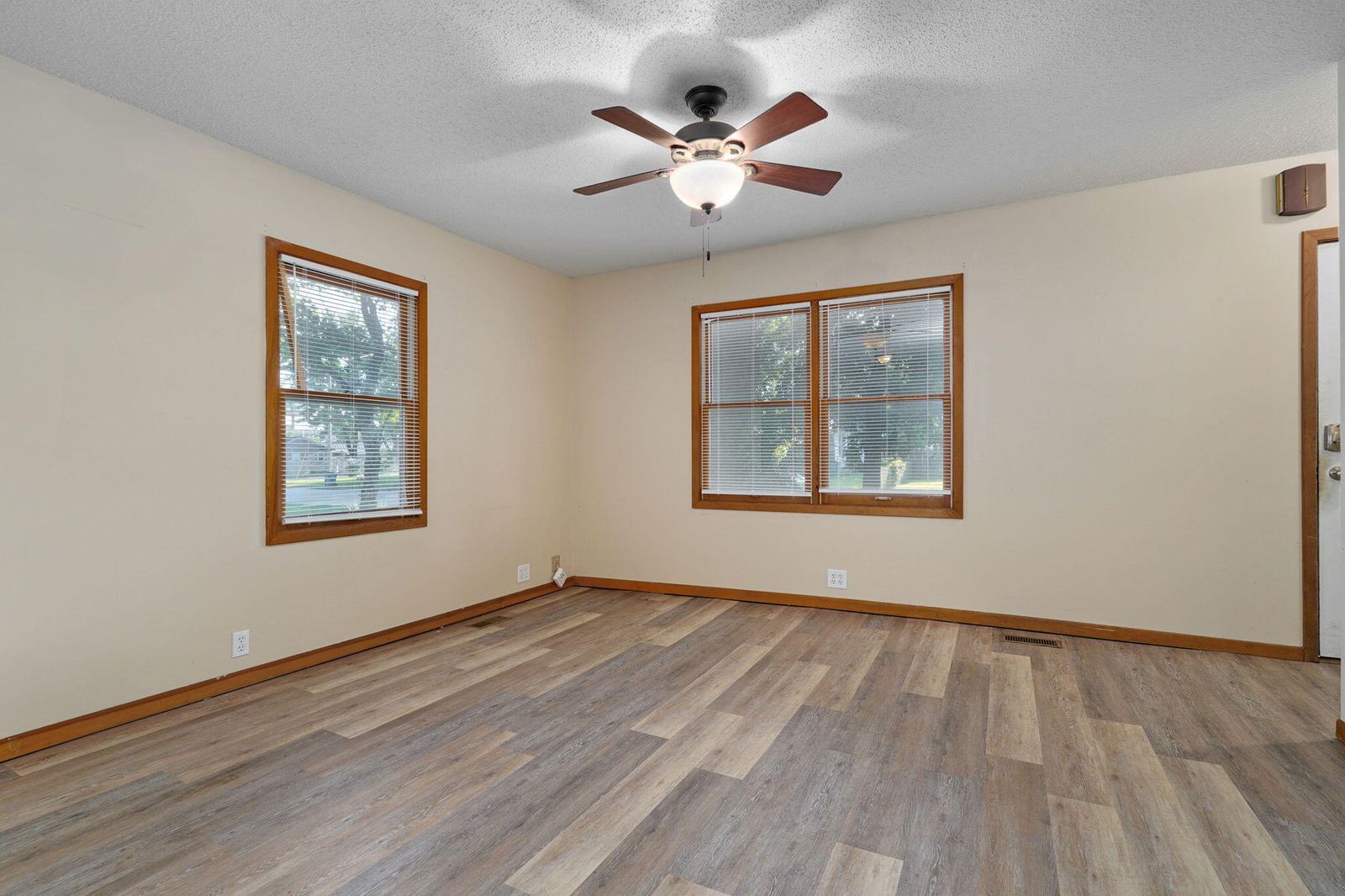 1038 S Stewart Ave-10 at 1038 S Stewart Avenue, Springfield, MO 65804