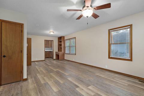 1038 S Stewart Ave-9 at 1038 S Stewart Avenue, Springfield, MO 65804