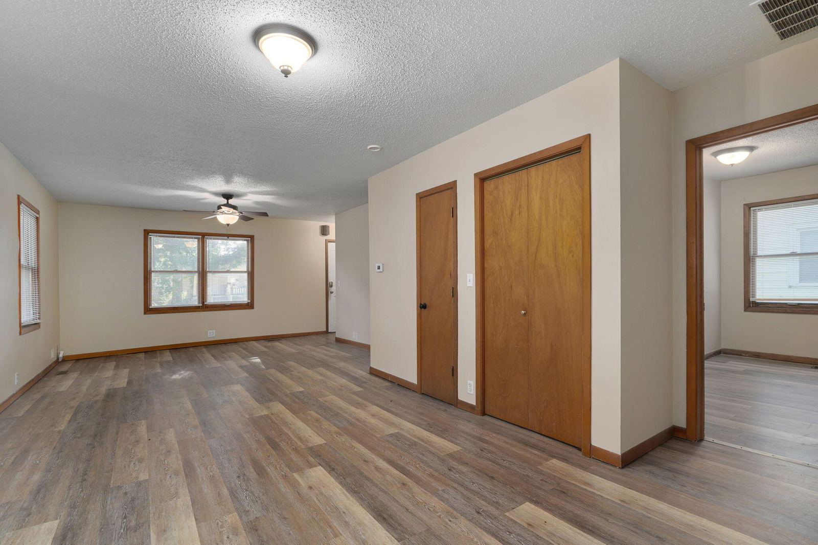 1038 S Stewart Ave-12 at 1038 S Stewart Avenue, Springfield, MO 65804