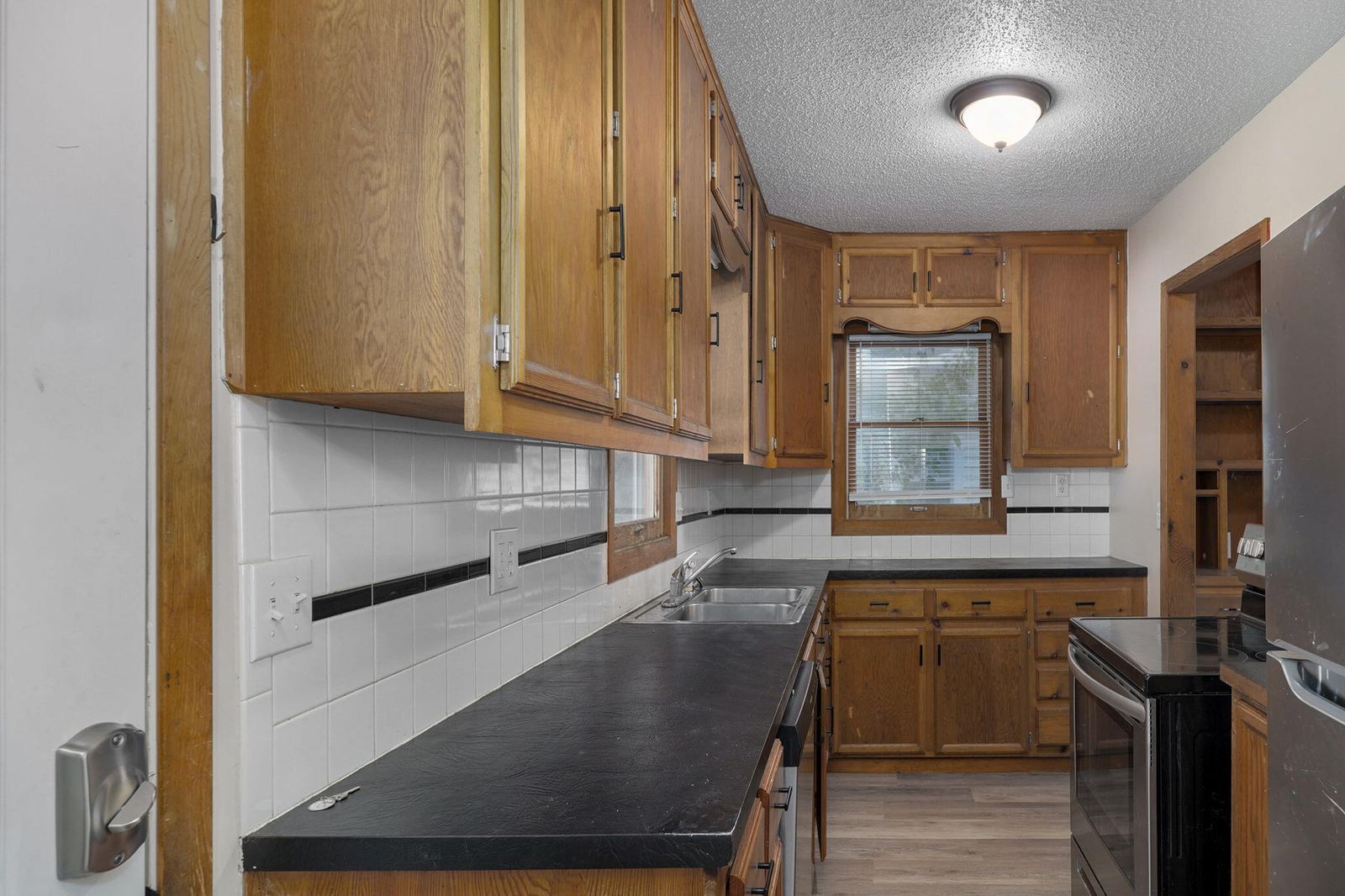 1038 S Stewart Ave-21 at 1038 S Stewart Avenue, Springfield, MO 65804