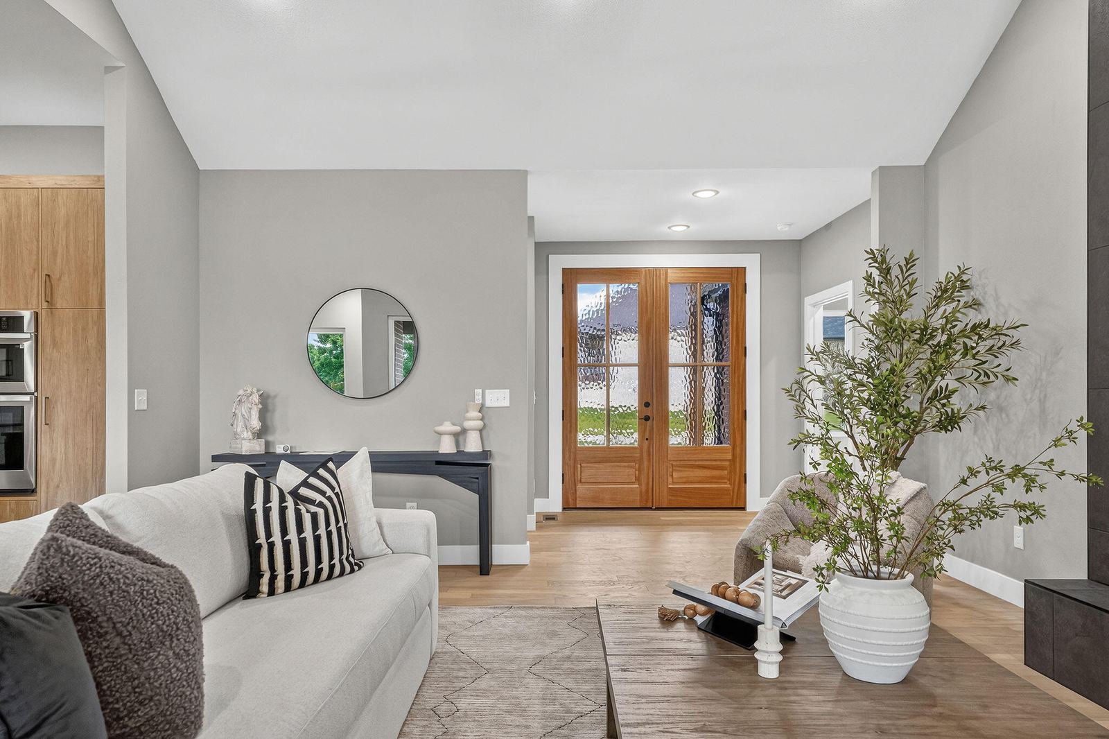 Living Room at 5048 E Swale Court, Springfield, MO 65802