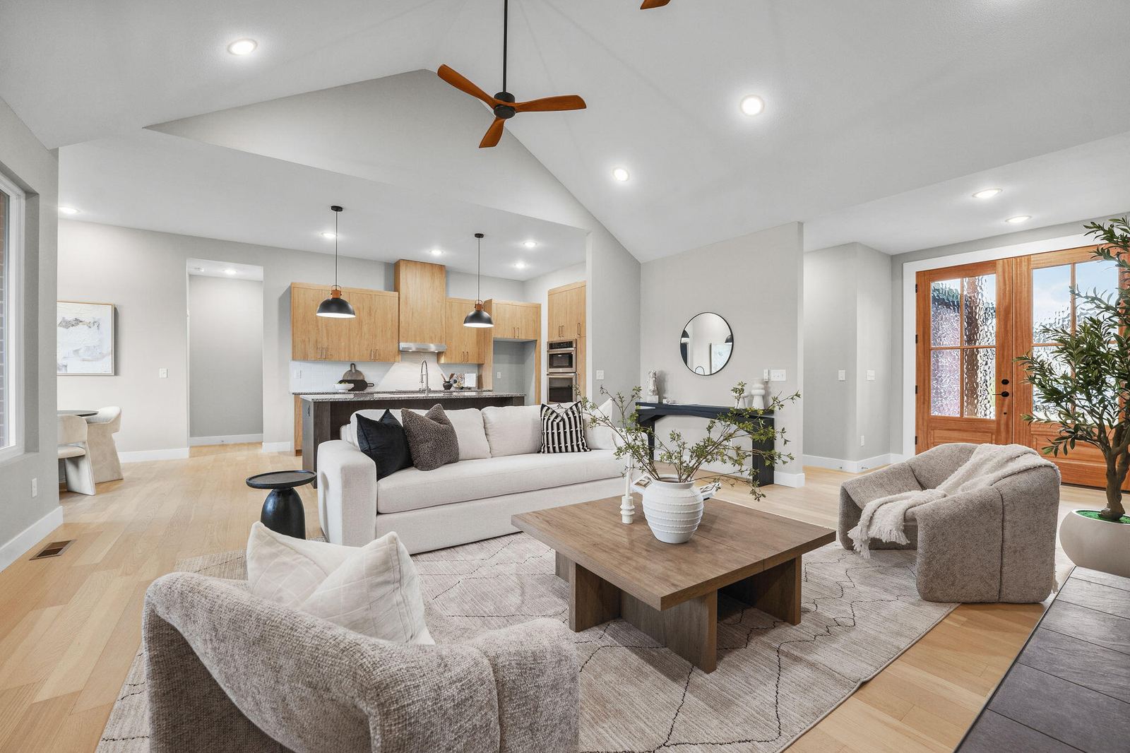 Living Room at 5048 E Swale Court, Springfield, MO 65802