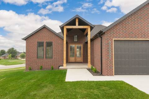 From upclose at 5048 E Swale Court, Springfield, MO 65802