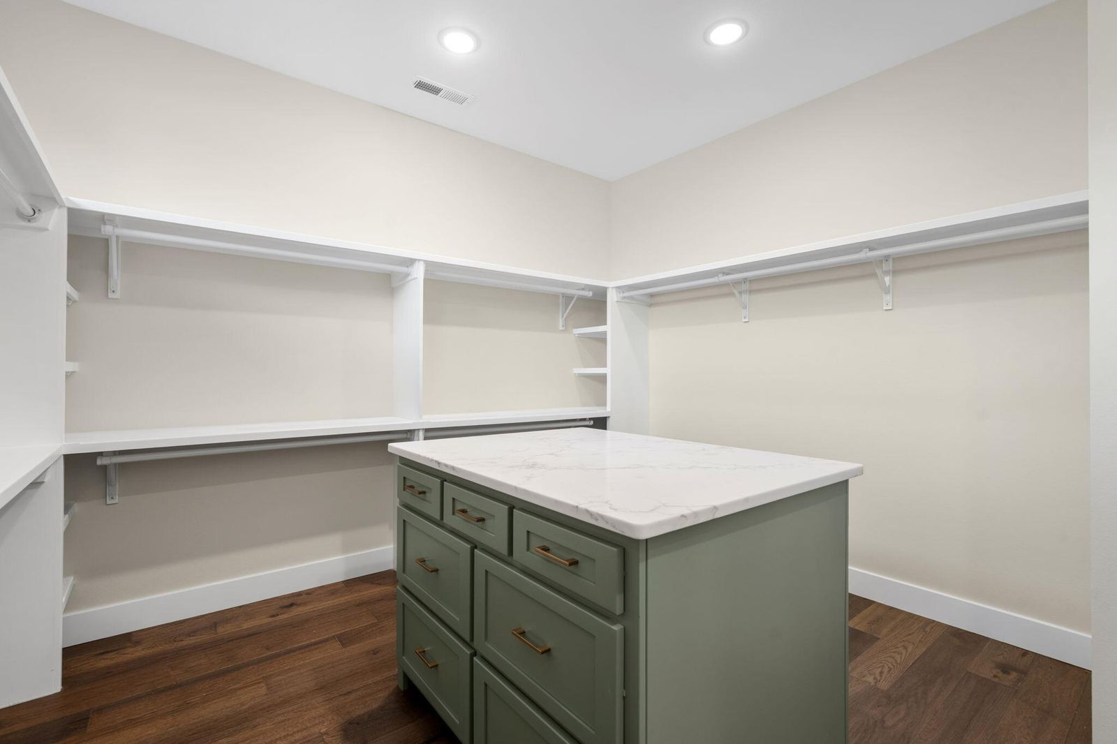 52-web-or-mls-DSC00770 at 254 S Mumford Court, Springfield, MO 65802