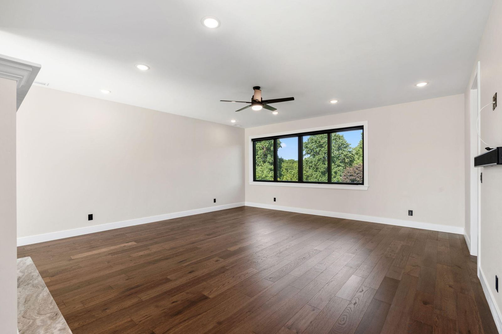 38-web-or-mls-DSC00722 at 254 S Mumford Court, Springfield, MO 65802