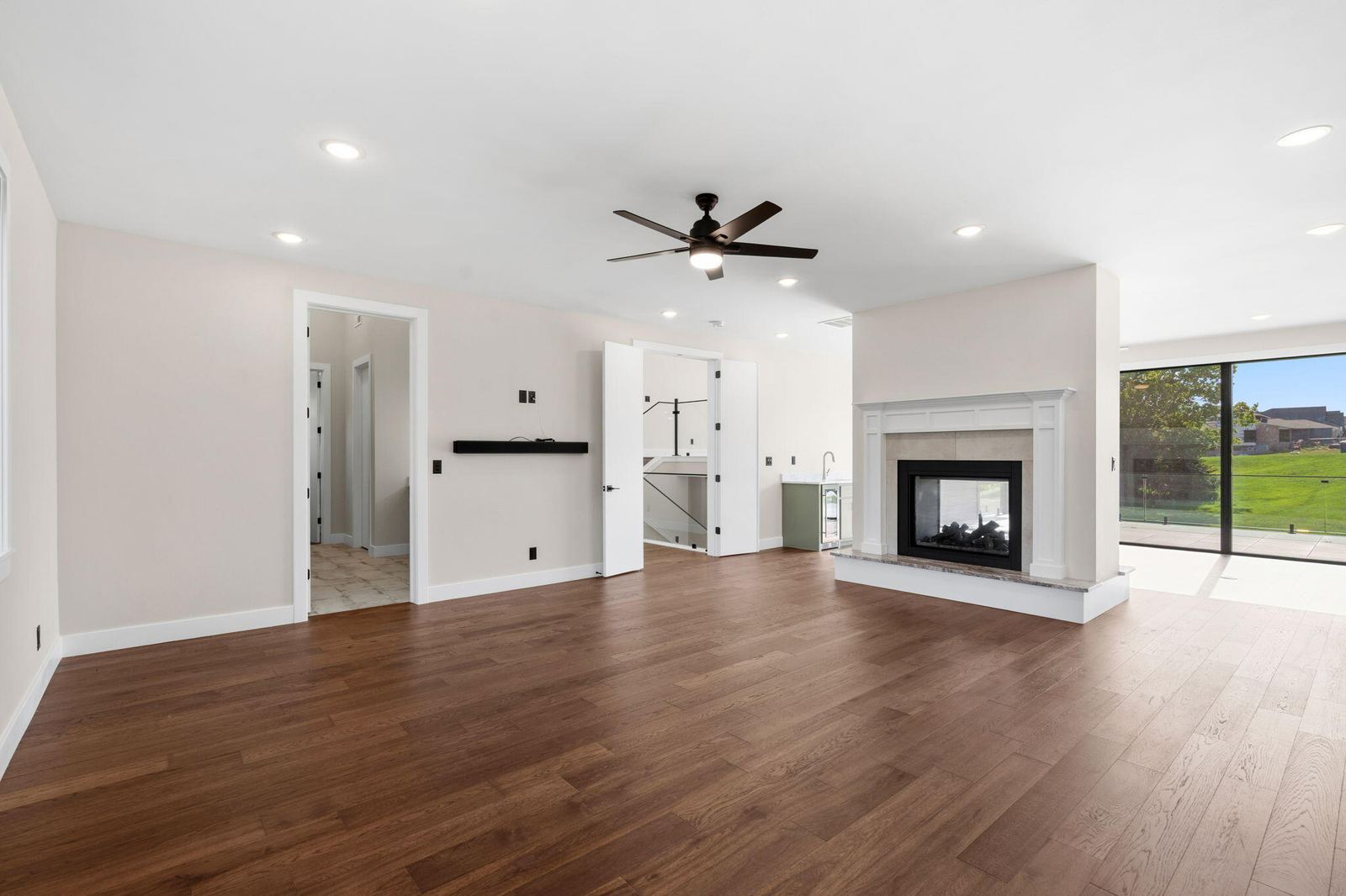 39-web-or-mls-DSC00726 at 254 S Mumford Court, Springfield, MO 65802